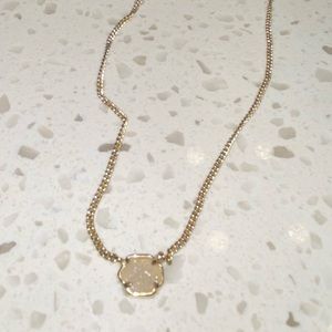 Gold Kendra Scott necklace
